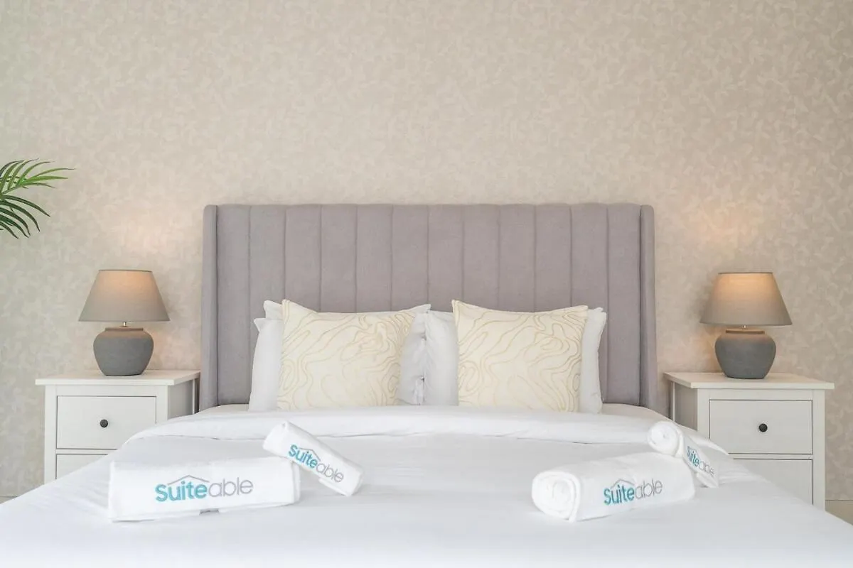 Apartamento Beachfront Bliss Luxurious 3-Br Stay In Jbr Dubái Emiratos Árabes Unidos
