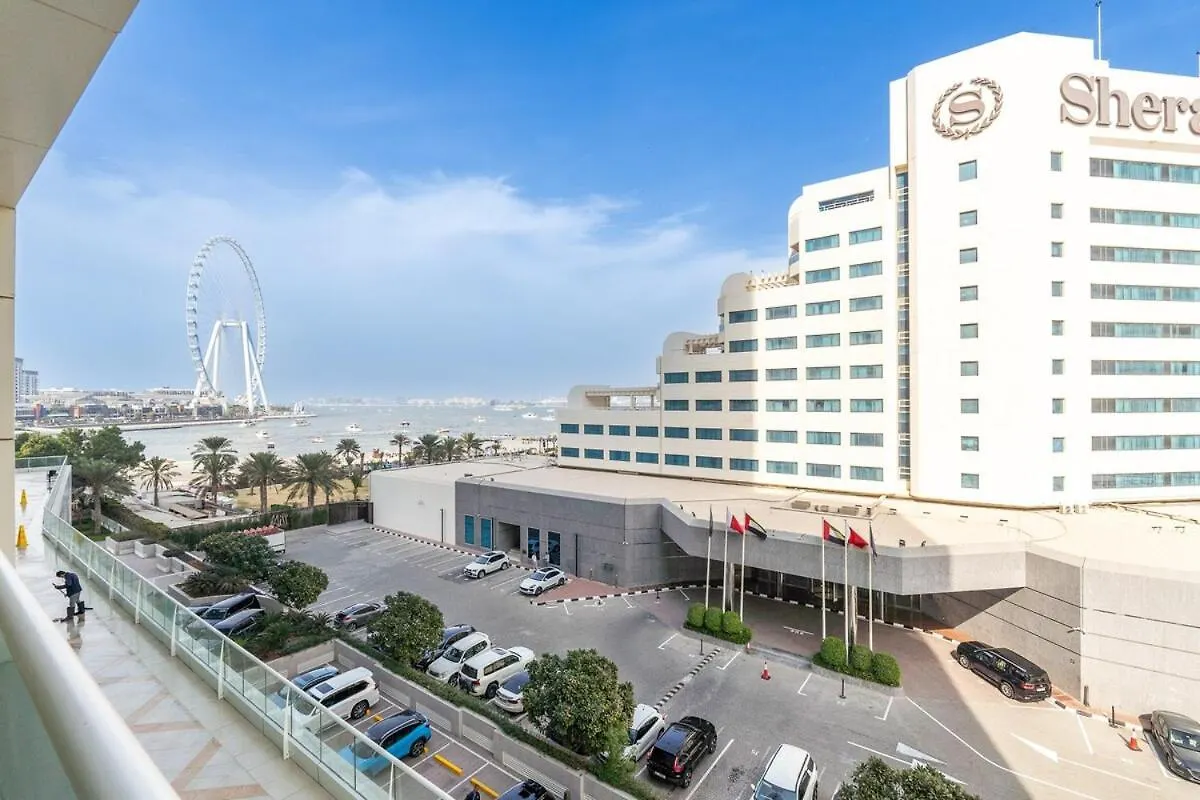 Beachfront Bliss Luxurious 3-Br Stay In Jbr Dubái
