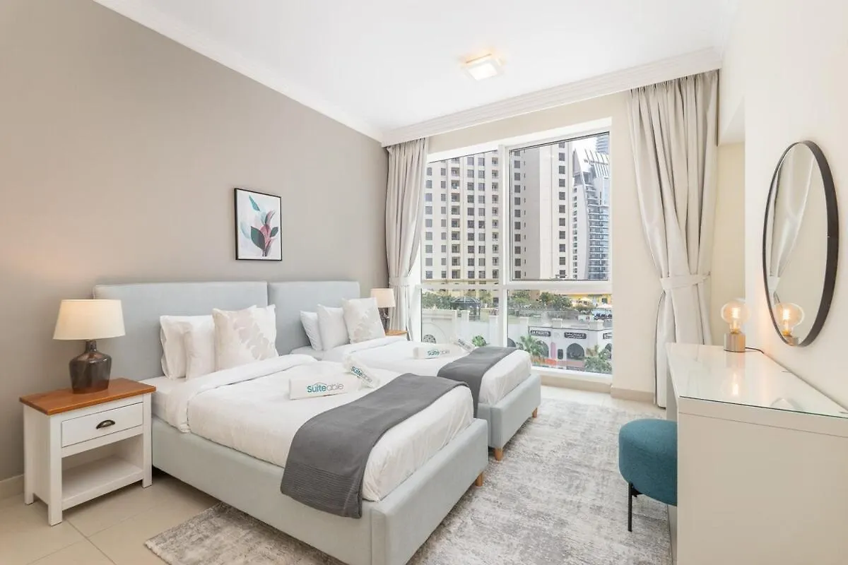 Beachfront Bliss Luxurious 3-Br Stay In Jbr Dubái